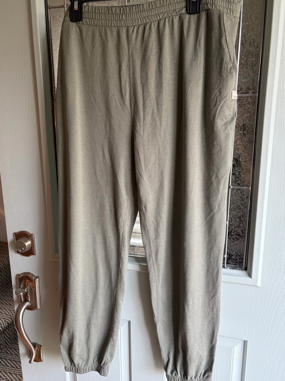 73. Size XXL VUORI Green Dreamknit Joggers